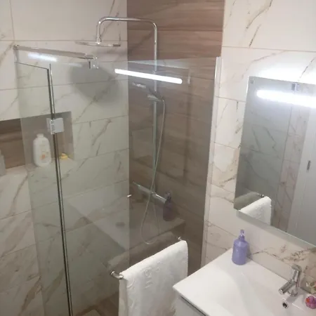 Danny's Rural T2 Curral Das Freiras